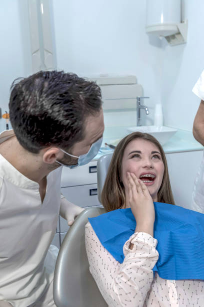 Best Emergency Dental Services for Seniors in Rayre, MO